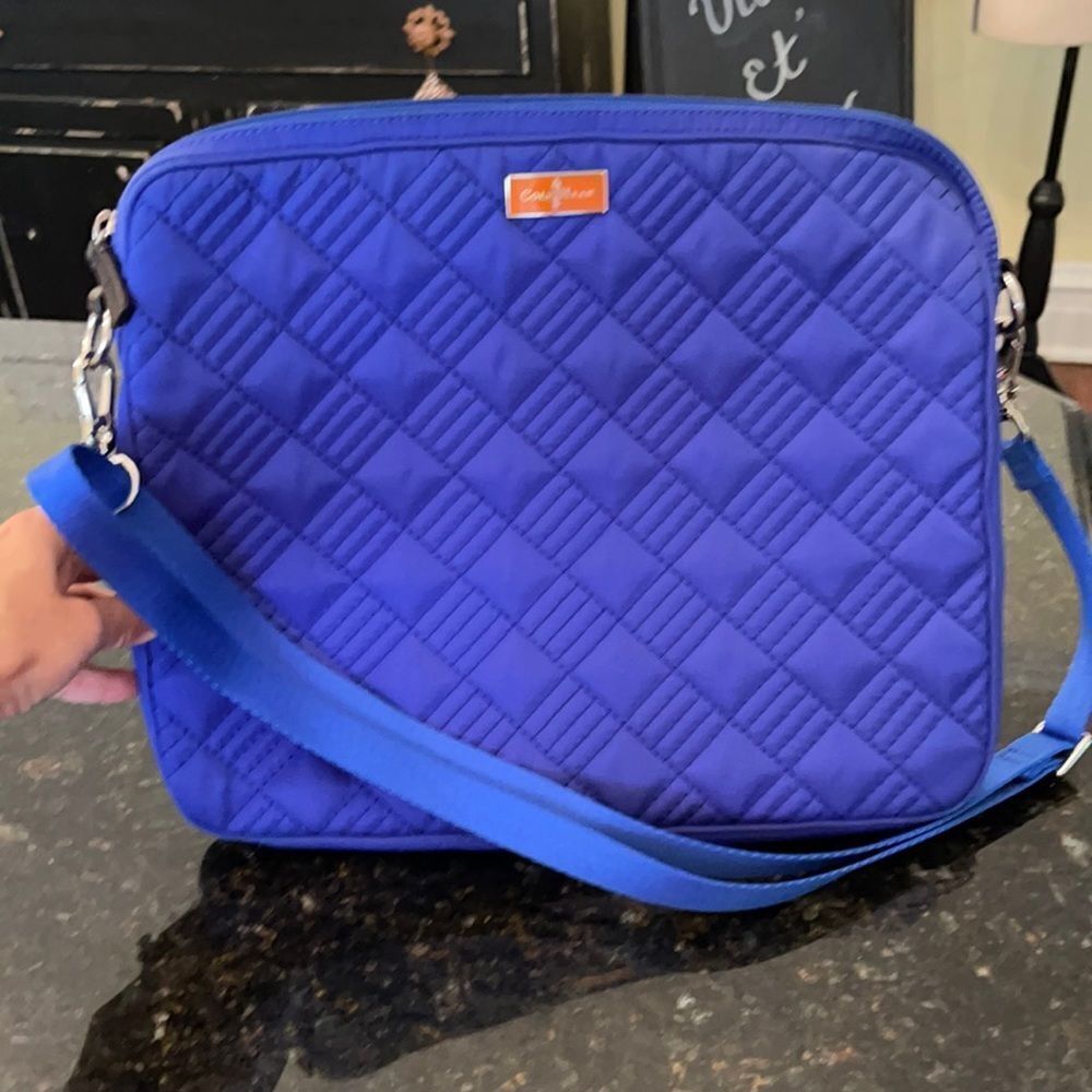 Cole Haan Indigo Quilted Padded Laptop Case EUC